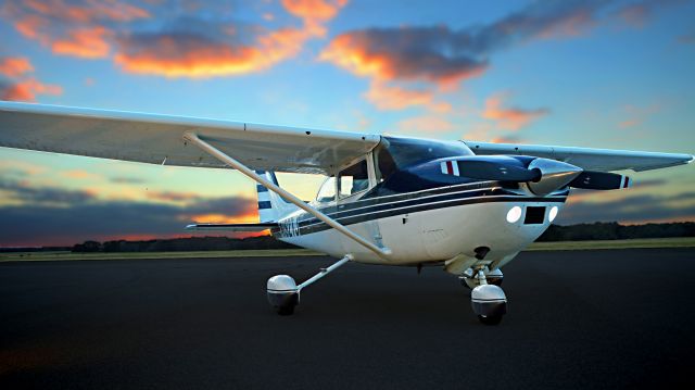 Cessna Skyhawk (N182TJ) - Sunset in central Texas