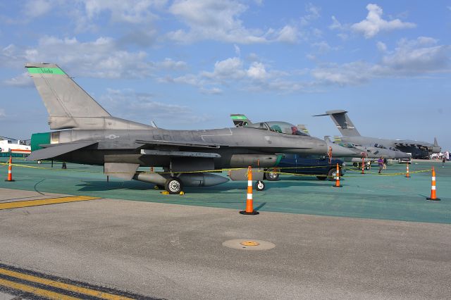 Lockheed F-16 Fighting Falcon — - 07-21-23