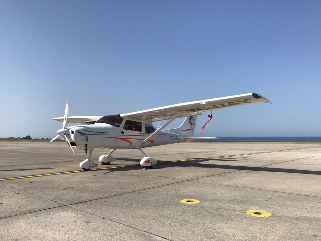 TL ULTRALIGHT TL-3000 Sirius (TC-UAY)
