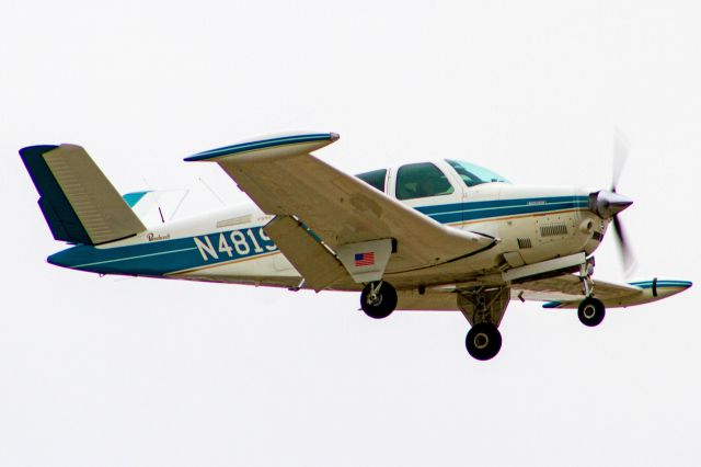 Beechcraft 35 Bonanza (N481S)