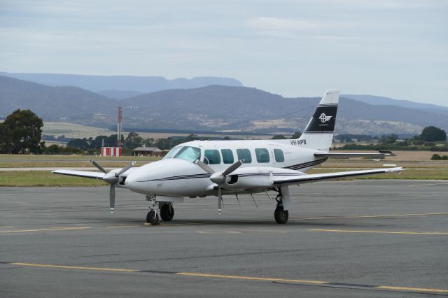Piper Navajo (VH-NPB)