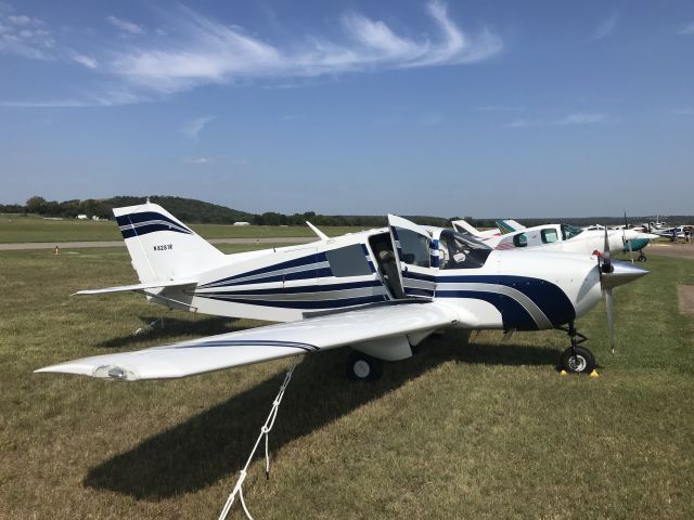 BELLANCA Viking (N8281R) - September 14, 2019 Bartlesville Municipal Airport OK - Bellanca Fly-in