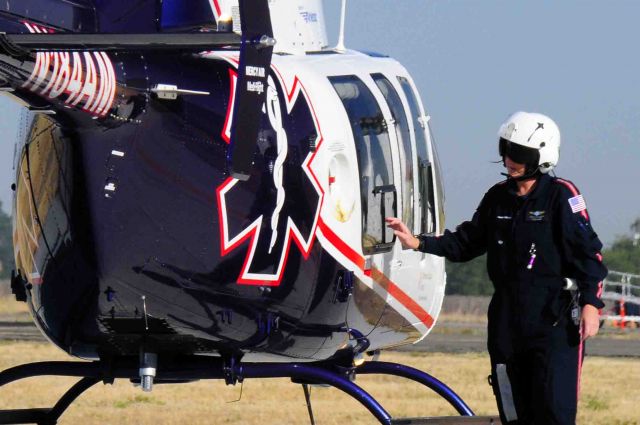 Bell 407 (N184AM) - Air Methods helicopter getting ready to depart the Merced Airport