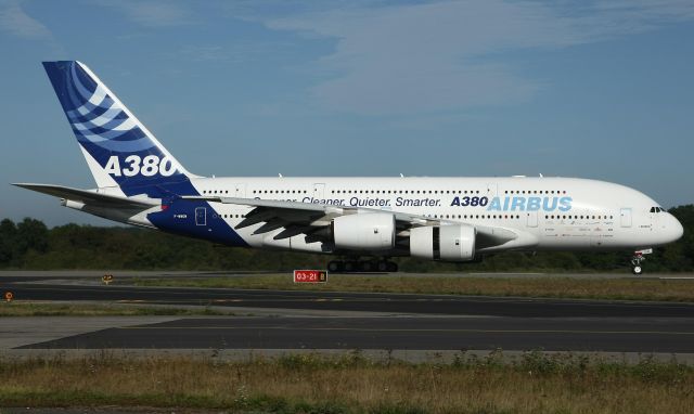 Airbus A380-800 (F-WWOW)