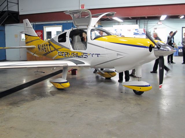 Cessna 400 (N146TT) - At LEGGAT AVIATION.