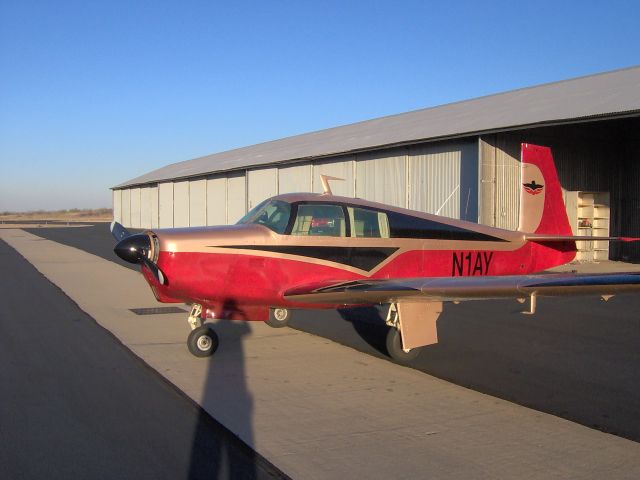 Mooney M-20 (N1AY)