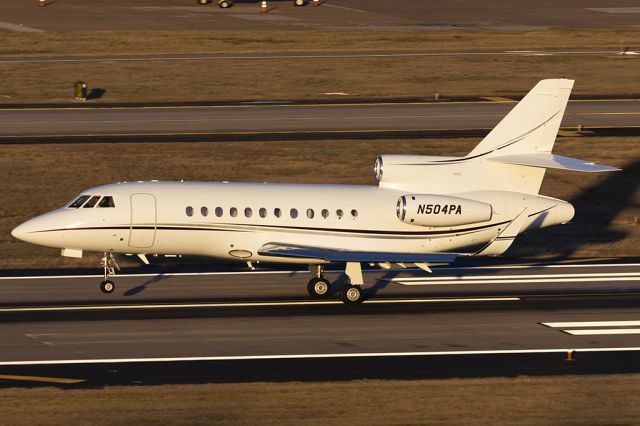 Dassault Falcon 900 (N504PA)