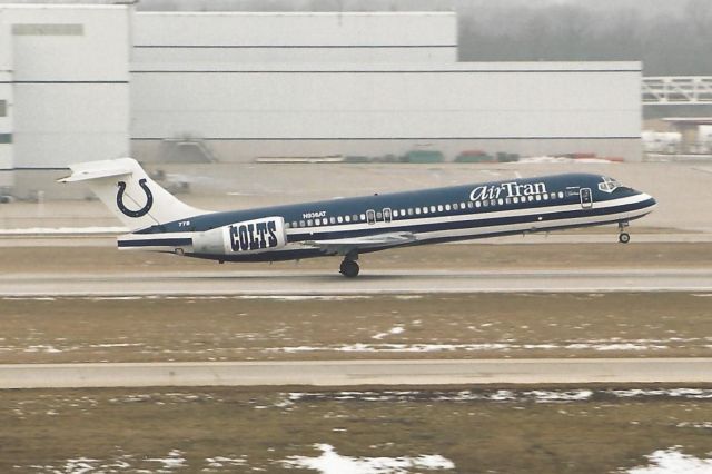 Boeing 717-200 (N936AT)