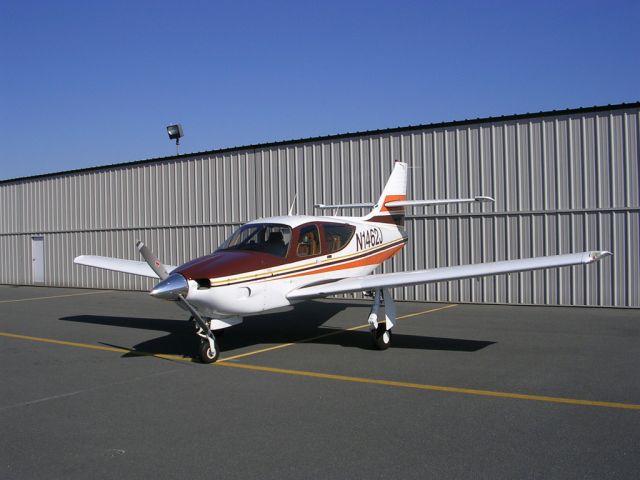 Rockwell Commander 114 (N1462J) - Rockwell Commander 112A