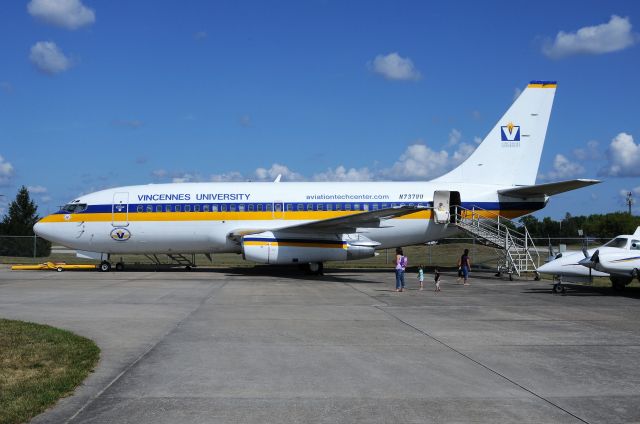 Boeing 737-200 (N737VU) - 1969 BUILD. LINE # 12. FORMER N9003U