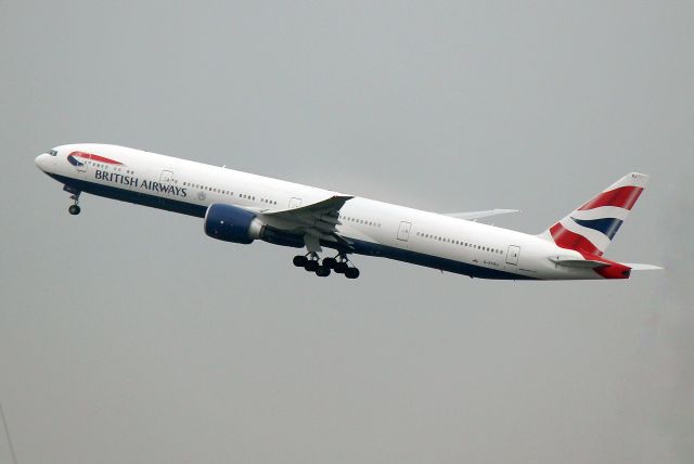 BOEING 777-300 (G-STBJ) - Speedbird 29 Golf departing to London