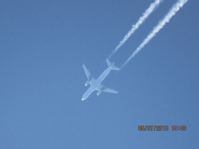 Airbus A320 (N604AW)