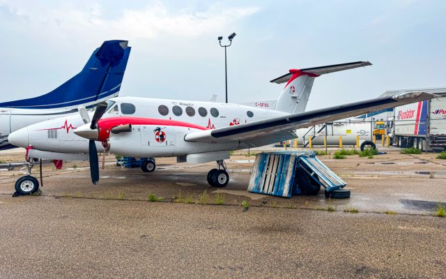 Beechcraft Super King Air 200 (C-GFSG)