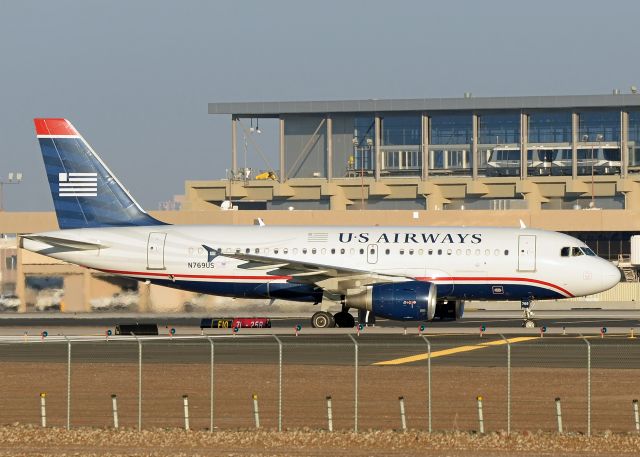 Airbus A319 (N769US)