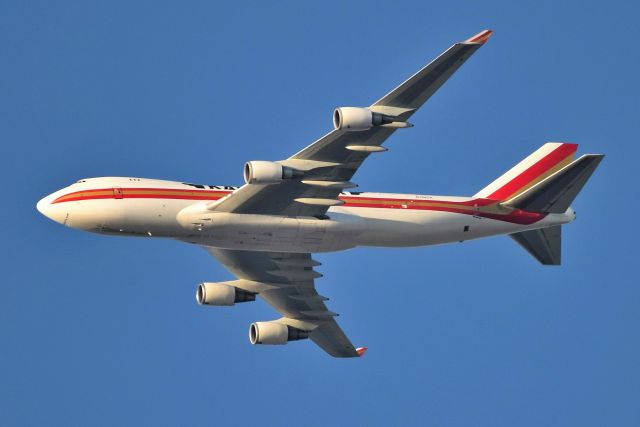 Boeing 747-400 (N700CK) - 10-23-21 Over the top on the downwind for 28-C