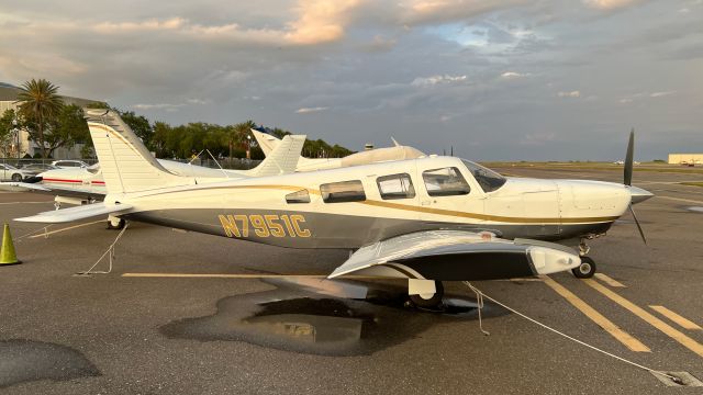 Piper Saratoga/Lance (N7951C)