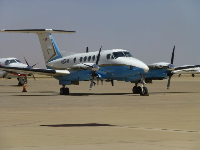 Beechcraft Super King Air 300 (N83)