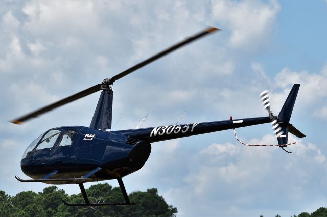 Robinson R-44 (N3055Y)