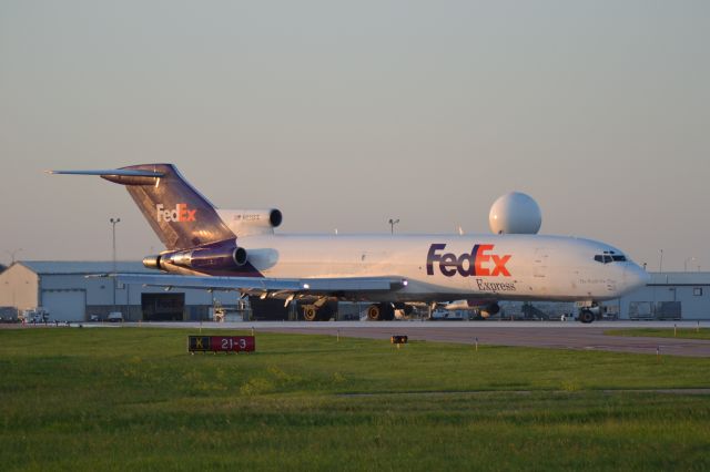 BOEING 727-200 (N236FE) - 6-9-2012