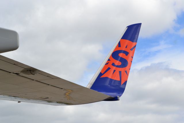 Boeing 737-800 (N808SY) - Sun Country Ramp at MSP.