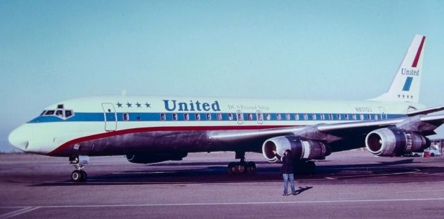 McDonnell Douglas Jet Trader (N8010U) - 1966 First Delivered in 1959      br /A/C Named: Donald Douglas Sr.