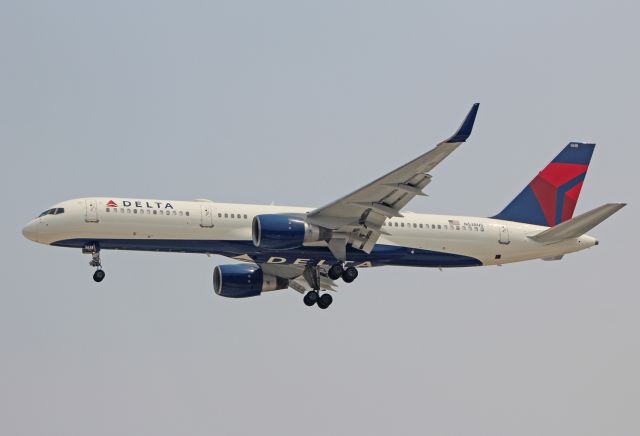 Boeing 757-200 (N538US) - Delta Air Lines / Boeing 757-251 / MSN 26485 / N538US / MMMX 04/2021