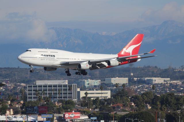 Boeing 747-400 (VH-OJL)