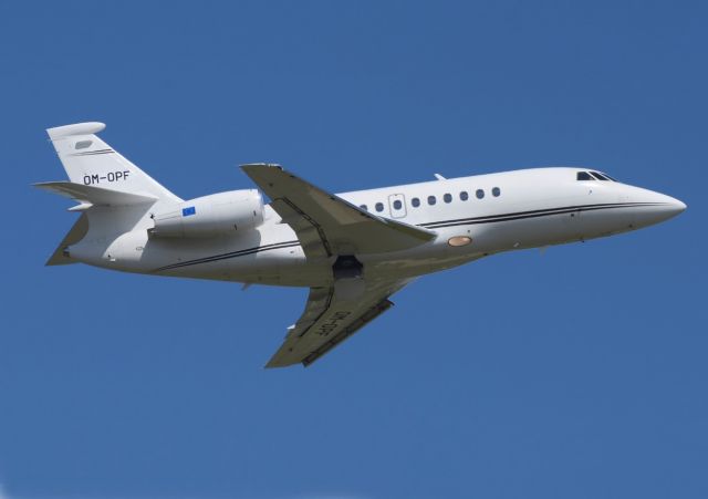 Dassault Falcon 2000 (OM-OPF)