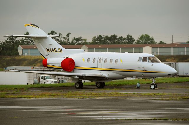 Hawker 800 (N448JM)