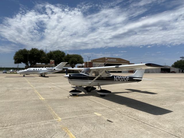 Cessna Commuter (N7070F) - San Angelo Texas FBO Ranger Hou to Los Angeles trip