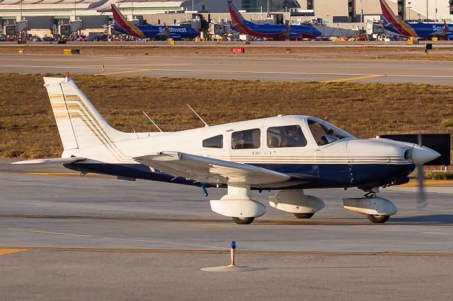Piper Cherokee (N81531)