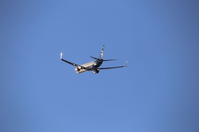 Boeing 737-900 (N457AS)