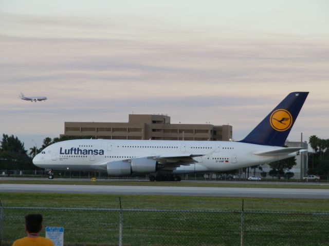 Airbus A380-800 (D-AIMF)