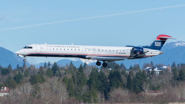 Canadair Regional Jet CRJ-900 (N326MS)