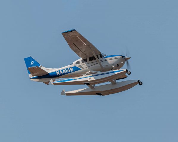 Cessna 206 Stationair (N4414R)