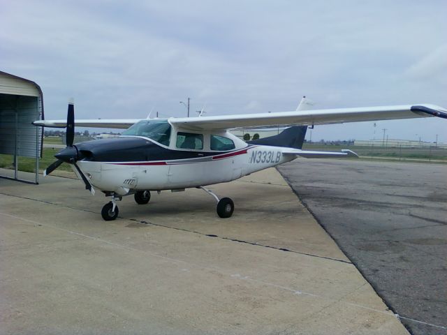 Cessna Centurion (N333LB)