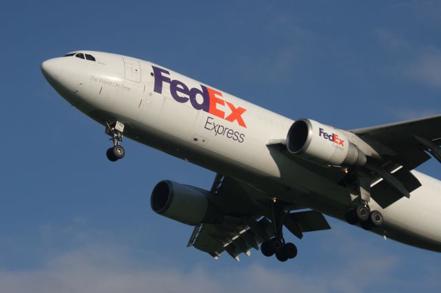 Airbus A300F4-600 — - Fed Ex Arrival at Outagamie County Airport from Minneapolis. MN