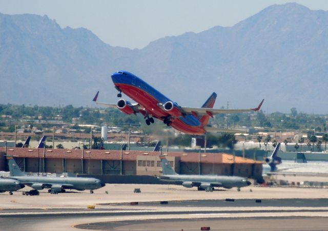 Boeing 737-800 — - A Southwest 737-800 takes off from Phoenix.