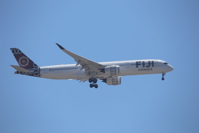 Airbus A350-900 (DQ-FAI)