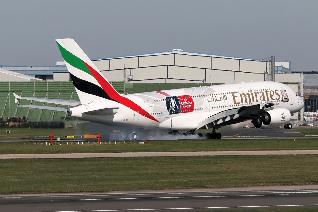 Airbus A380-800 (A6-EES) - UAE17 touches down with a cloud of wheel smoke