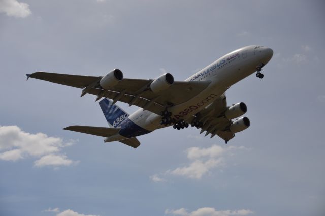 Airbus A380-800 (F-WWDD)