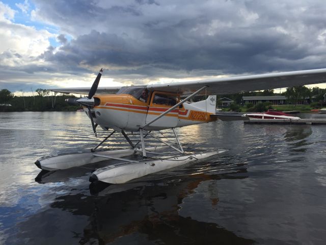 Cessna Skywagon 180 (N272SC) - Rangeley Cove, Maine