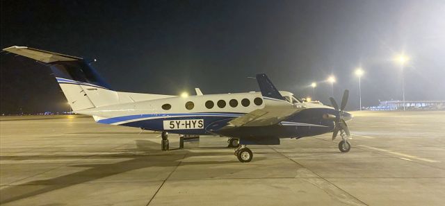 Beechcraft Super King Air 200 (5Y-HYS) - At Luxor, Egypt. Night stop on a ferry flight USA to Kenya, 2020.