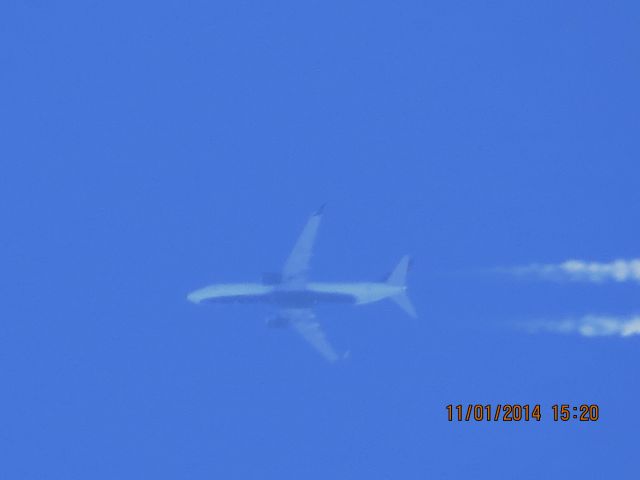 Boeing 737-800 (N372DA)