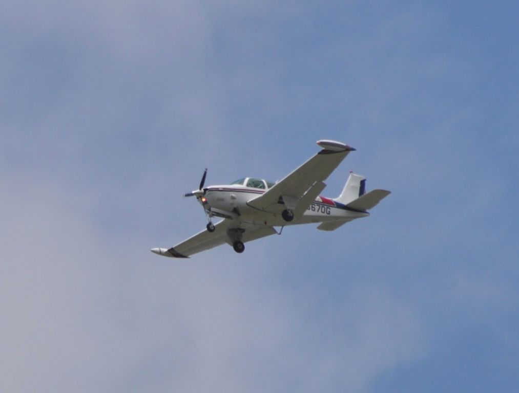 Beechcraft Bonanza (36) (N6670G)