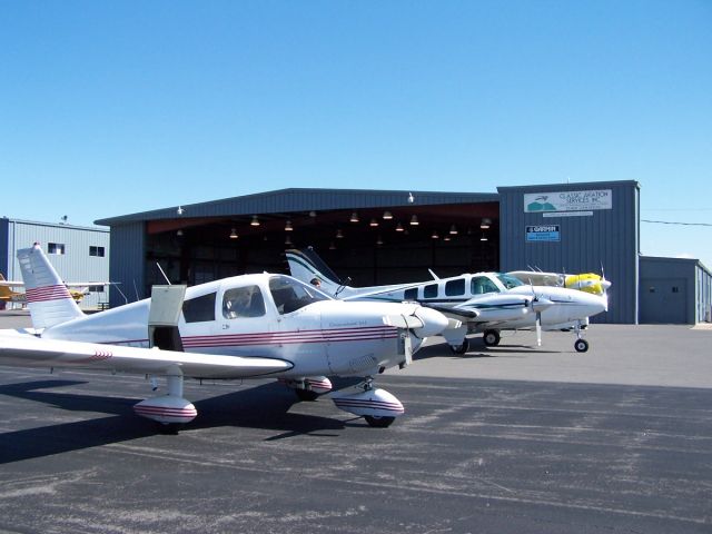 — — - Classic Aviation. Weyers Cave, Virginia.  Shenandoah Regional Airport