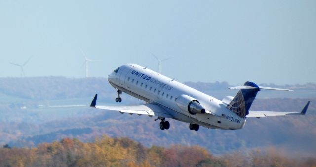 Canadair Regional Jet CRJ-200 (N431AW) - Shortly after departure is this 1998 United Airlines Express Canadair Regional Jet 200LR in the Autumn of 2022.