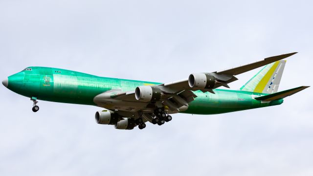 BOEING 747-8 (VP-BJS) - Air Bridge Cargo's newest 747-8F coming in to KPDX to be painted as BOE609. Tail reg when done will be VP-BJS