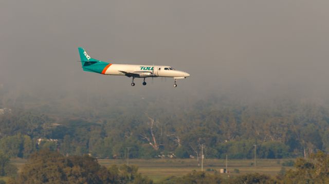 Fairchild Dornier SA-227DC Metro (VH-UZN)