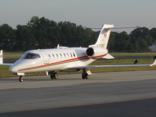 Learjet 45 (N70PC)